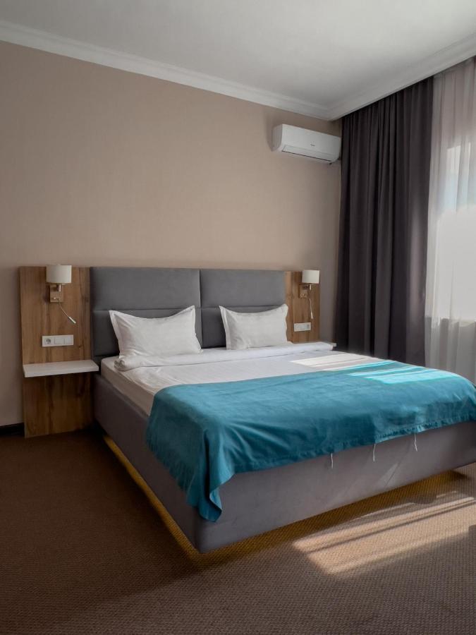 Keremet Hotel Almati Kültér fotó