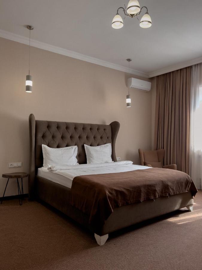 Keremet Hotel Almati Kültér fotó